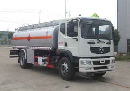 東風(fēng)T3油罐車(chē)圖片 東風(fēng)T3油罐車(chē)圖片