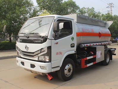 國(guó)六5噸甲醇乙醇罐式運(yùn)輸車(chē)圖片 國(guó)六5噸甲醇乙醇罐式運(yùn)輸車(chē)圖片