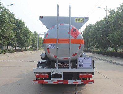 國(guó)六5噸甲醇乙醇罐式運(yùn)輸車(chē)圖片 國(guó)六5噸甲醇乙醇罐式運(yùn)輸車(chē)圖片